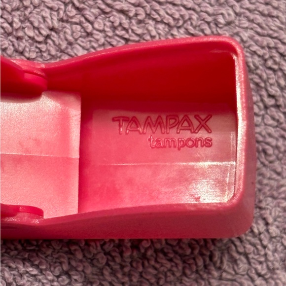 Tampax retro pink tampon case - Picture 5 of 5